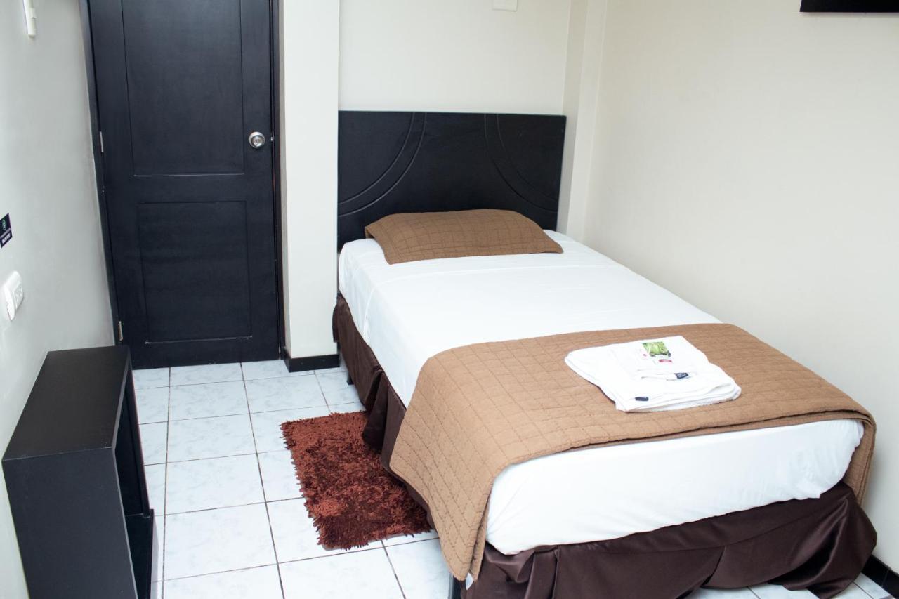 Hotel Paris Machala Eksteriør billede